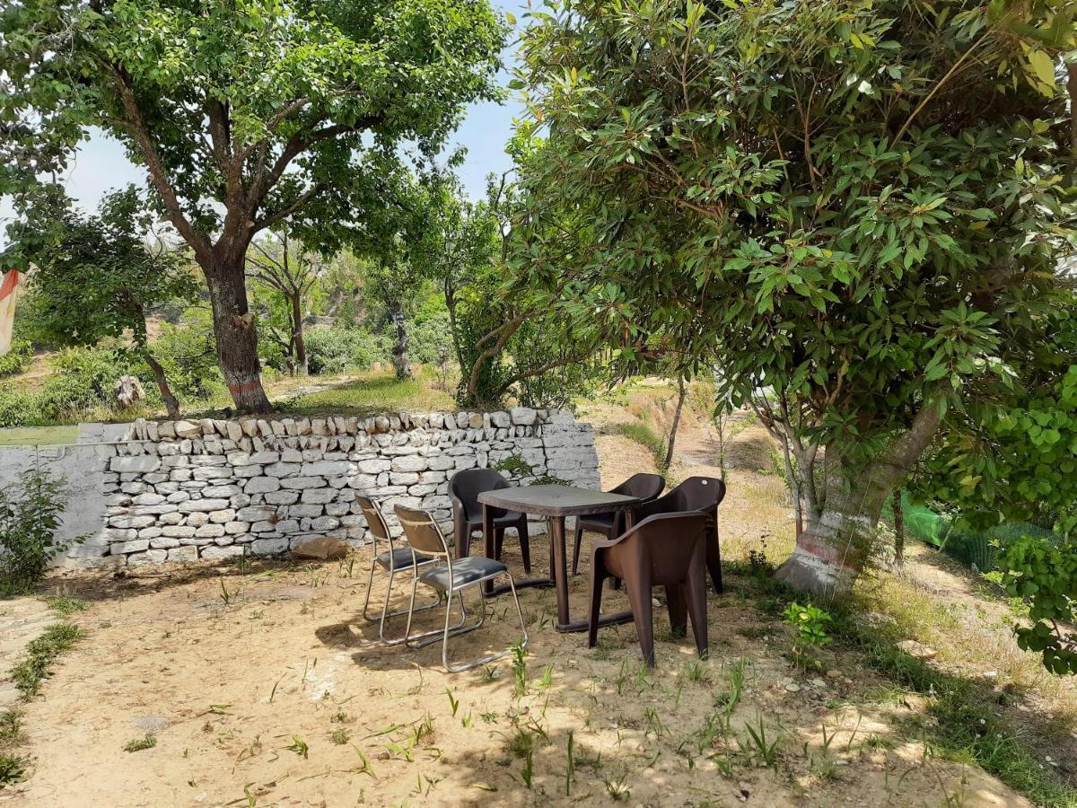Mukteshwar Grand Retreat Bagian luar foto