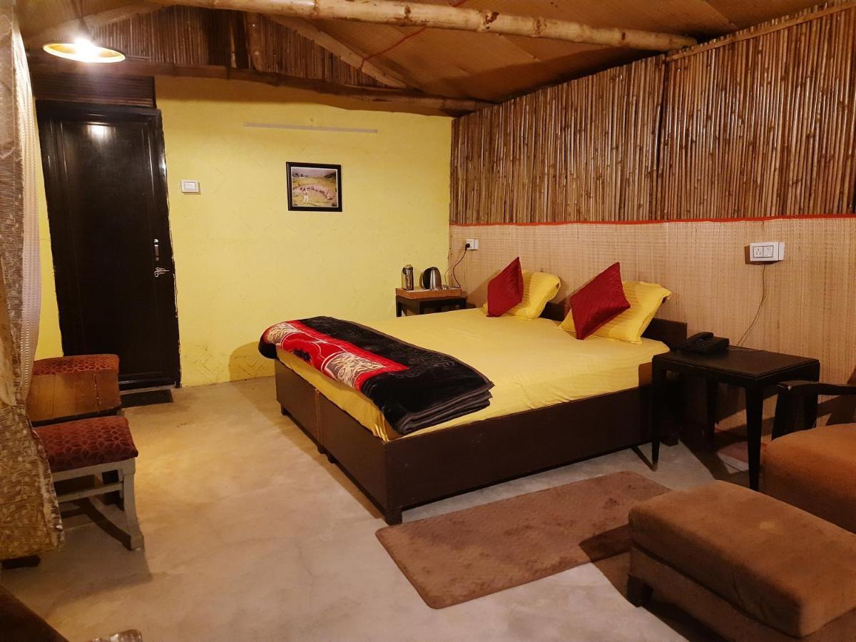 Mukteshwar Grand Retreat Bagian luar foto