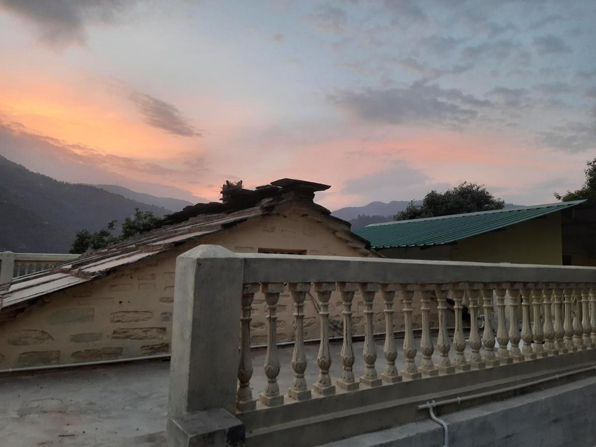 Mukteshwar Grand Retreat Bagian luar foto