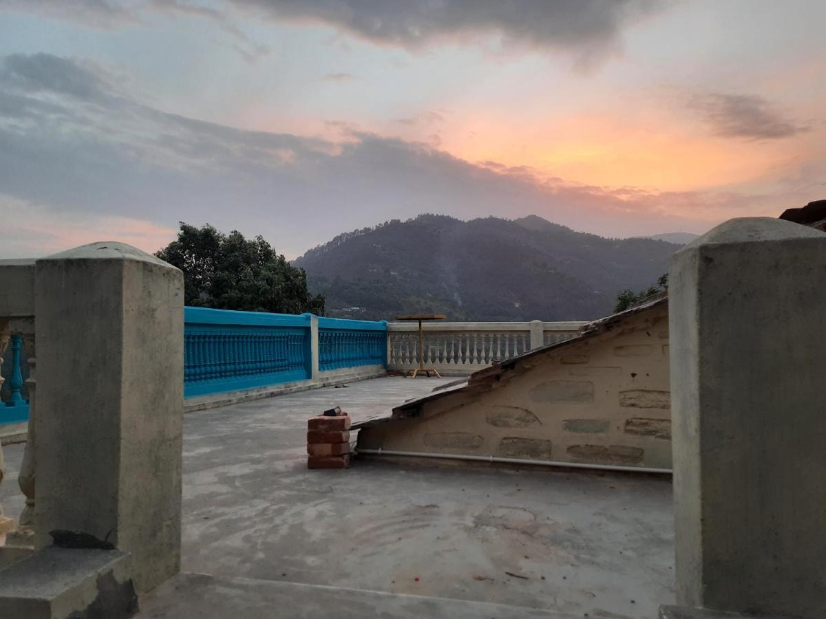 Mukteshwar Grand Retreat Bagian luar foto